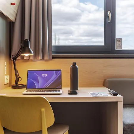 Meininger Airport Берлин