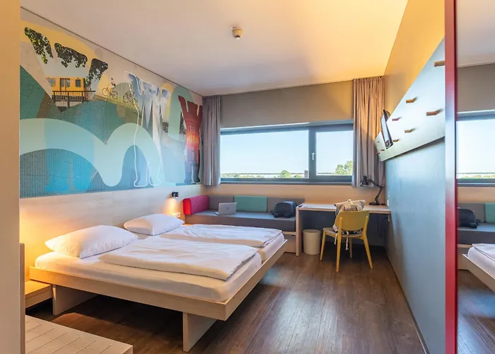 Hotel Meininger Airport