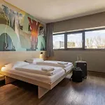 Meininger Airport Hotel