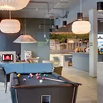 Meininger Airport Szálloda Berlin