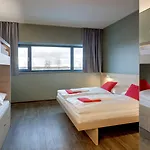 Hotel Meininger Airport