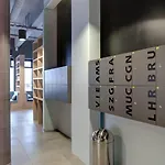 Hotel Meininger Airport