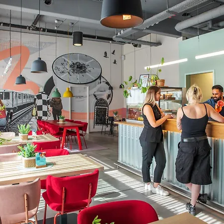 梅尼奈格尔酒店柏林机场店 3* 柏林