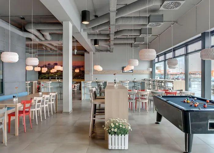 梅尼奈格尔酒店柏林机场店