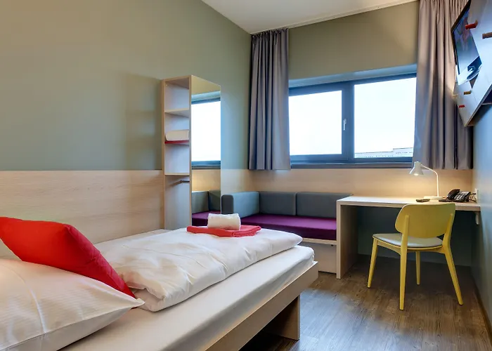 梅尼奈格尔酒店柏林机场店 柏林