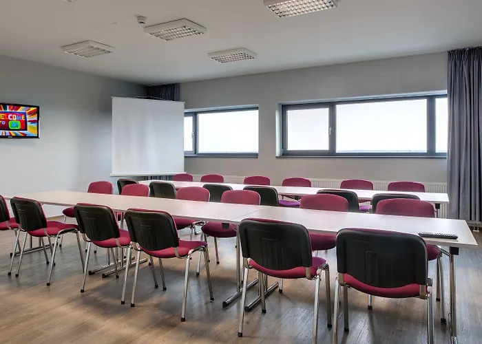 梅尼奈格尔酒店柏林机场店