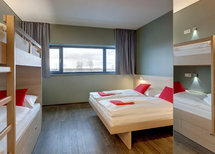 Hotel Meininger Airport