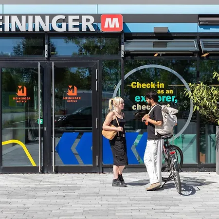 Szálloda Meininger Airport Berlin